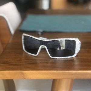 Oakley Oil Rig Sunglasses 03-641 White/Text Print